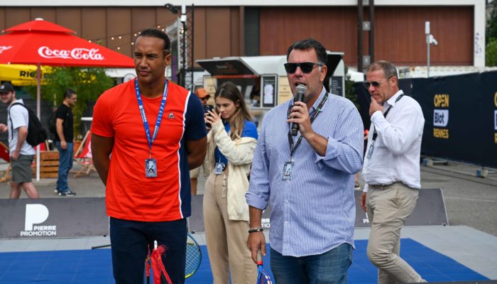 SÉANCE DE DÉDICACES LAURENT MAISTRET OPEN BLOT