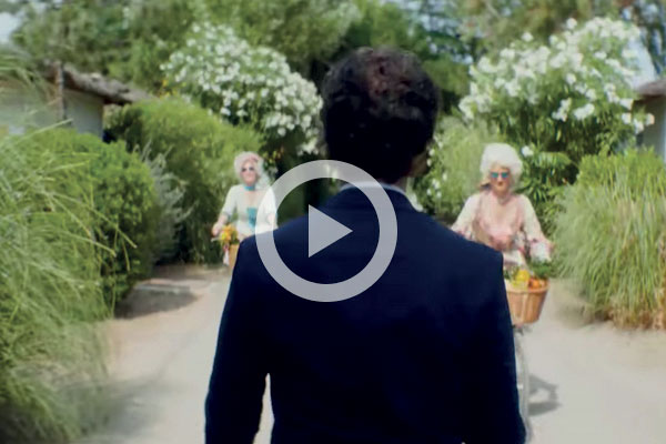 Yelloh! Village (TV) > Stéphane Bern